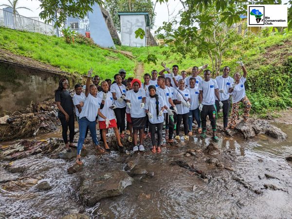 Bio-Conservation Club conservation activity.