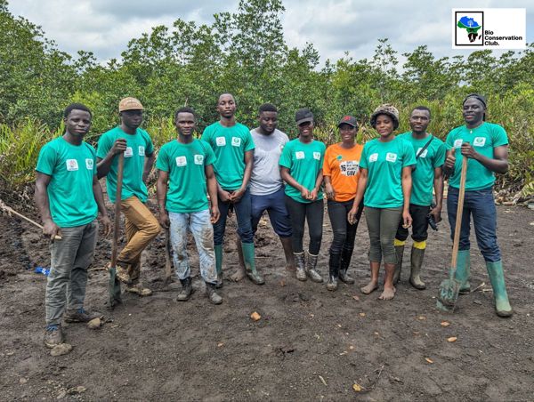 Bio-Conservation Club conservation activity.